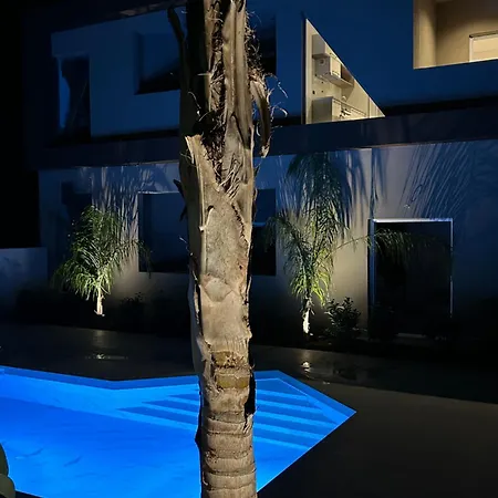X Luxury * Argostoli (Kefalonia)